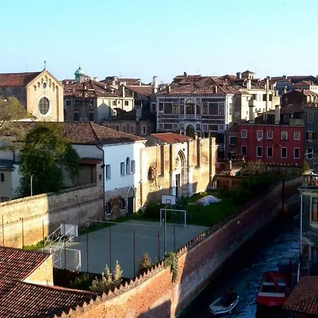 Finestra Su Apartment *